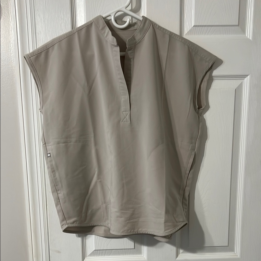 Figs Rafaela scrub top